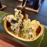 文福 - タラの芽、こしあぶら、タケノコ、海老の天ぷら