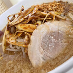 千成らーめん - チャーシューとネギサイド。心地よい風景