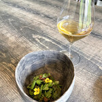 レヴォ - ④月ノ輪熊
      ・月ノ輪熊、赤身、山菜、トマトテップ、はちみつ