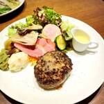 ハンバーグ&ステーキ 格之進F - ソースなくても味のわかるハンバーグ