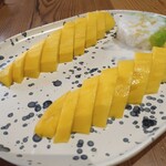 Baan-Ying Cafe&Meal - Mango Sticky Rice