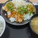 からやま 横浜日野店 - ネギオロシ唐揚げ定食790円税別。