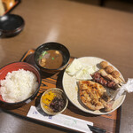 Torimitsu - 手羽定食 1300円