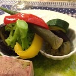 テリーヌ食堂 - 副菜: ナス、ブロッコリー、ズッキーニ、オクラ、パプリカ
