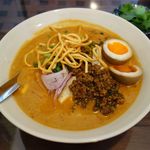 タイカレーラーメン シャム - タイカレーラーメン･ダブル［カオソーイ］+煮玉子+パクチー