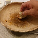 Maison DIA Mizuguchi - オリーブオイルも旨いし、料理のソースも旨い❕
      どちらに付けてパンを食べるか迷っちゃう？（笑）