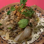 モモタイ - ラープムー