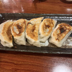 馬さん餃子酒場 - 