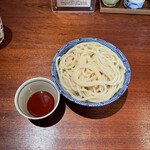 つけソバ いしい - つけソバ 並 の麺と蕎麦つゆ