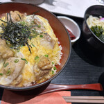 焼鳥酒場 とりじん - 炭火焼き塩親子丼＋ミニ讃岐うどん(温)②