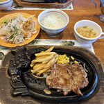 ブロンコビリー 小手指店 - 