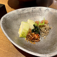 魚匠 銀平 道頓堀店 - 漬物盛り合わせ