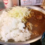 アニメ・映画 酒場へそ - 普通の牛すじカレー600円はこちら。