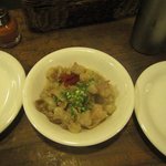 わすれな草 - 脂がとても甘かったモツ煮込みです。