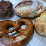 CALVA - 今回は４種類のパンを購入