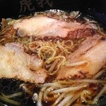 虎我 - こい口しょうゆラーメン！クセになる味！