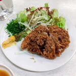 ゆたか食堂 - まぐろメンチ