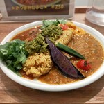 スパイスカレー ダルマ - ダルマスペシャル2号　バジルキーマ