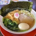 富太郎 - 醤油ラーメンに海苔と玉子増し