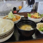 乞和家 - もつ煮定食　ご飯大盛り　￥１１５０－