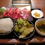 Yakiniku Yamato - やまと定食2660円