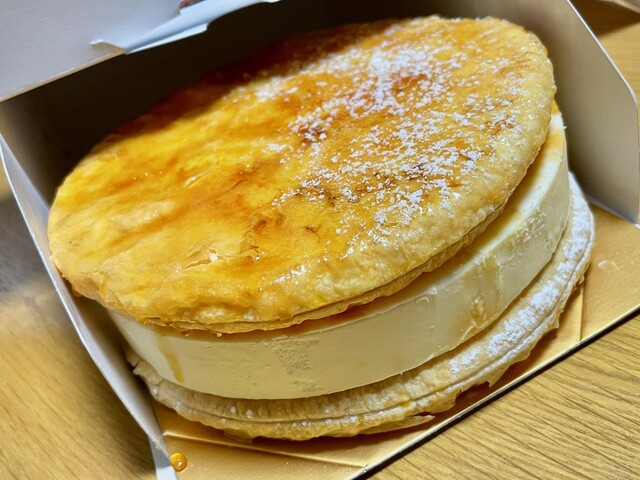 ブルシェ♪ ブルシェ洋菓子店 本店 （Pâtisserie Bourcher） - 名谷/ケーキ