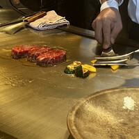 ニュー松坂 難波御堂筋店 - 