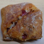 プチ・ポンレヴェック - ベーコンペッパーのパヴェ