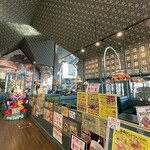 ラッキーピエロ - 店内