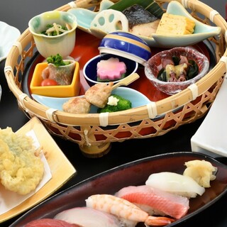 鎌倉野菜が楽しめる多彩なコースが人気！会席や宴会、接待にも◎