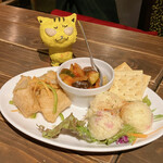 クラフトビア酒場 umbrella RiB - おまかせ前菜3種盛り　990円（税込）