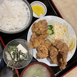 Asahi Shiyoku Dou - 唐揚げ定食(5個) 小ライス