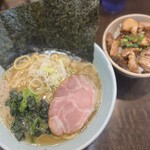 横浜家系ラーメン 作田家 - 