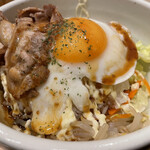 てっぱん屋 - 豚丼500円