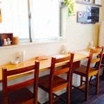 cafe TsuQushi - 可愛い店内