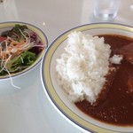 Kafe kyubu - ビーフカレー（サラダ付き）