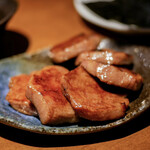 蕃 YORONIKU - 
