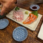 Kuma Oyaji - スズキと銀鮭の刺身。