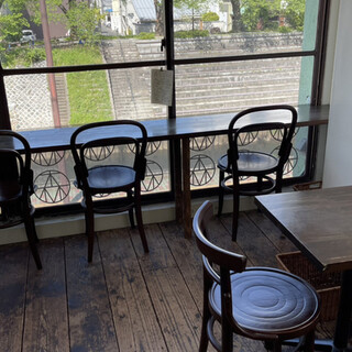 ベーグル喫茶 森の生活者_2