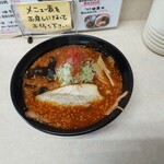 らーめん もみじ - 真上から…‥チャーシューも旨いすぅ。