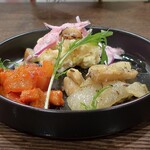 トリワイン ＰＩＫＯＳＨＨＨＵ - 前菜３種盛り