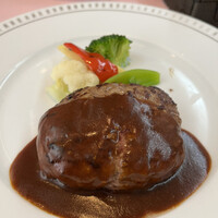 ブラッスリー ドンピエール -  ブラッスリー ドンピエール -