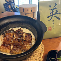 鰻花房 - 