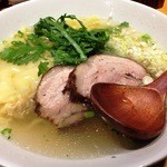 今宵も絶好調♪本丸塩らー麺