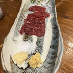 九州料理居酒屋 神屋流 博多道場 - 熊本直送 桜肉　赤身1,529円