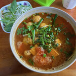 タンハー - ブンリュウ（カニとトマトのピリ辛スープに細麺）850円