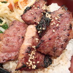 Issaku - 最高級和牛上カルビ丼