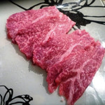 熟成和牛焼肉エイジング・ビーフ - トモ三角