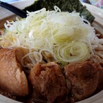 Namara - 鶏こづゆ醤油ラーメンのアップ