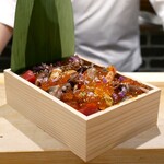 東麻布 天本 - 隣のお客さんのバラチラシ